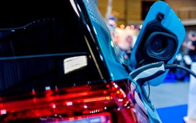 Carros híbridos e elétricos: entenda as diferenças